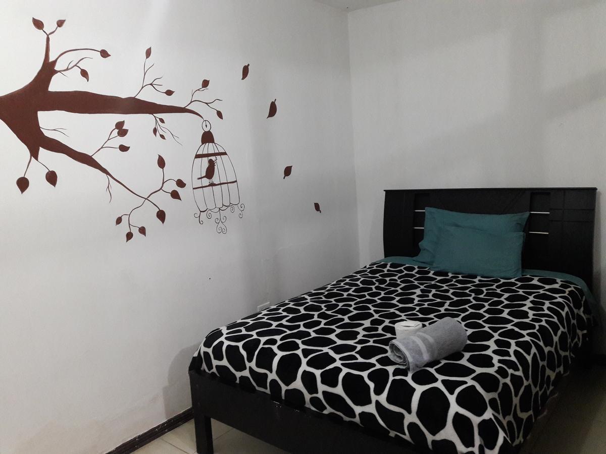 The Backpacker Hostal Ibarra Dış mekan fotoğraf
