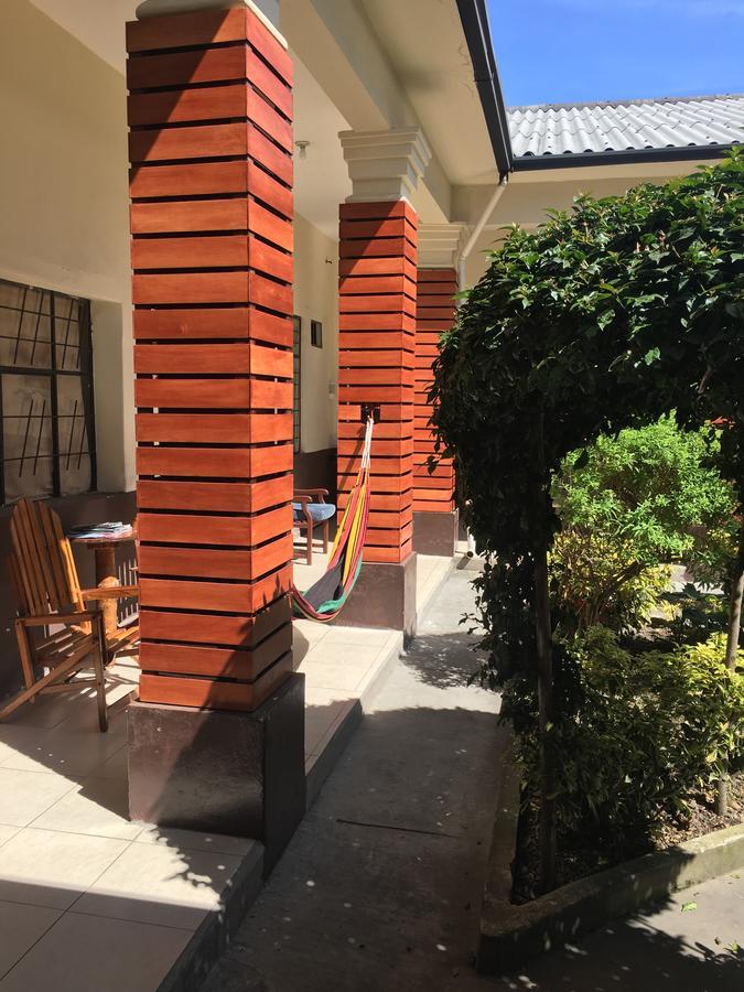 The Backpacker Hostal Ibarra Dış mekan fotoğraf