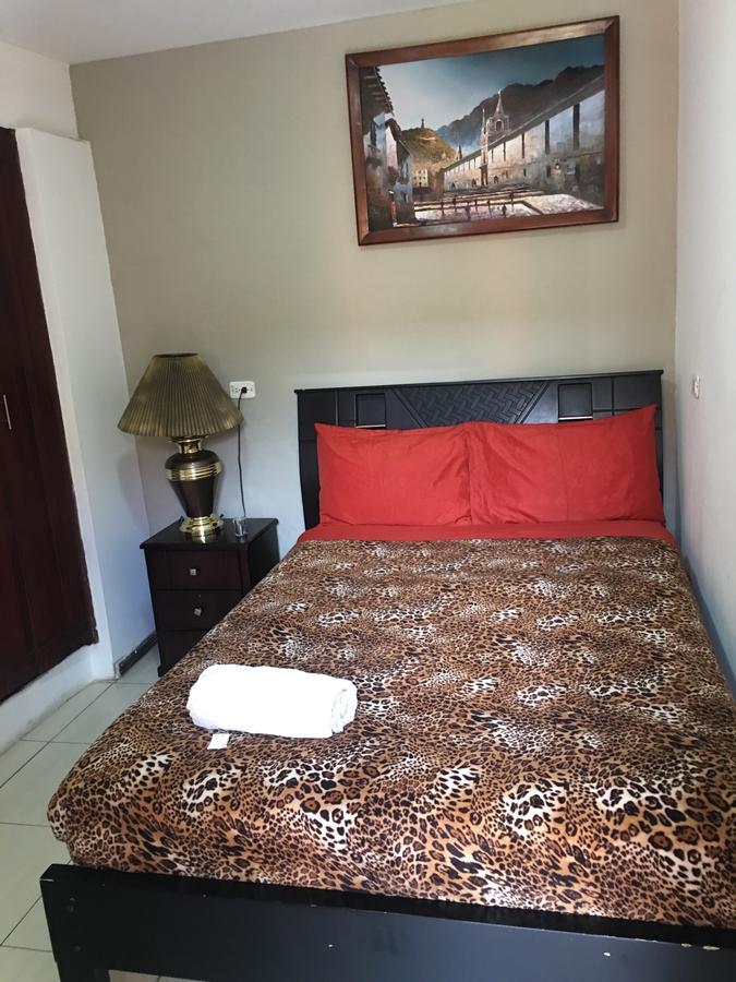 The Backpacker Hostal Ibarra Dış mekan fotoğraf